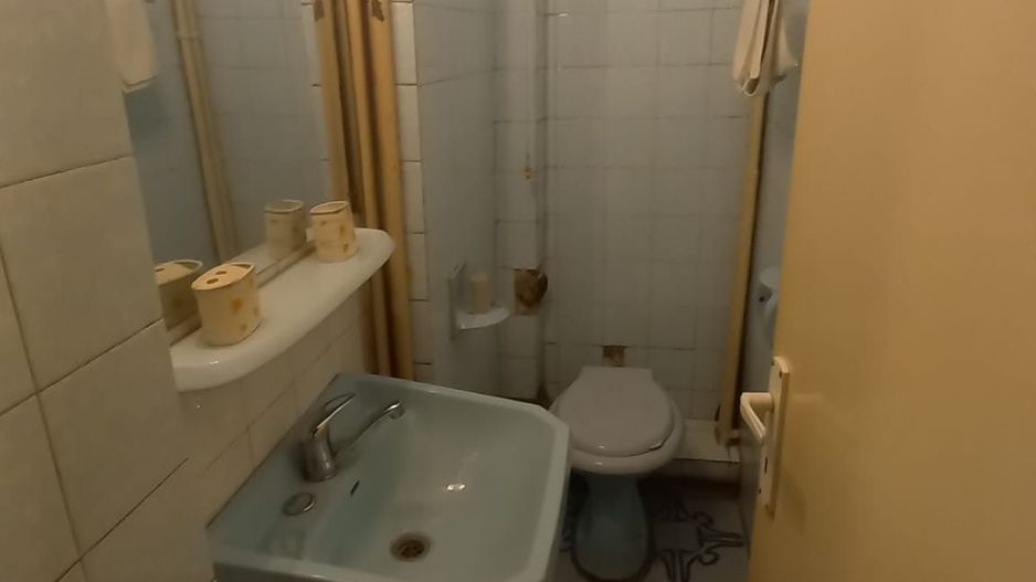 P 1251 - Apartament cu 4 camere în Târgu Mureș, Tudor, str. Moldovei - Poză 3