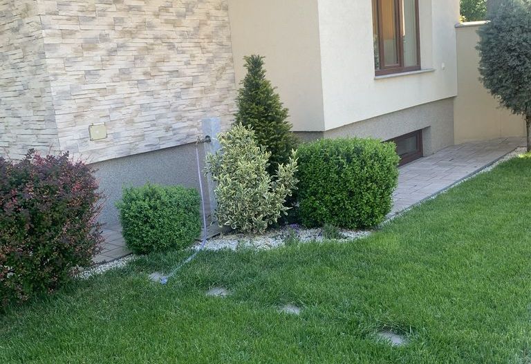 Casă spațioasă cu 5 camere - Sarari - Poză 8