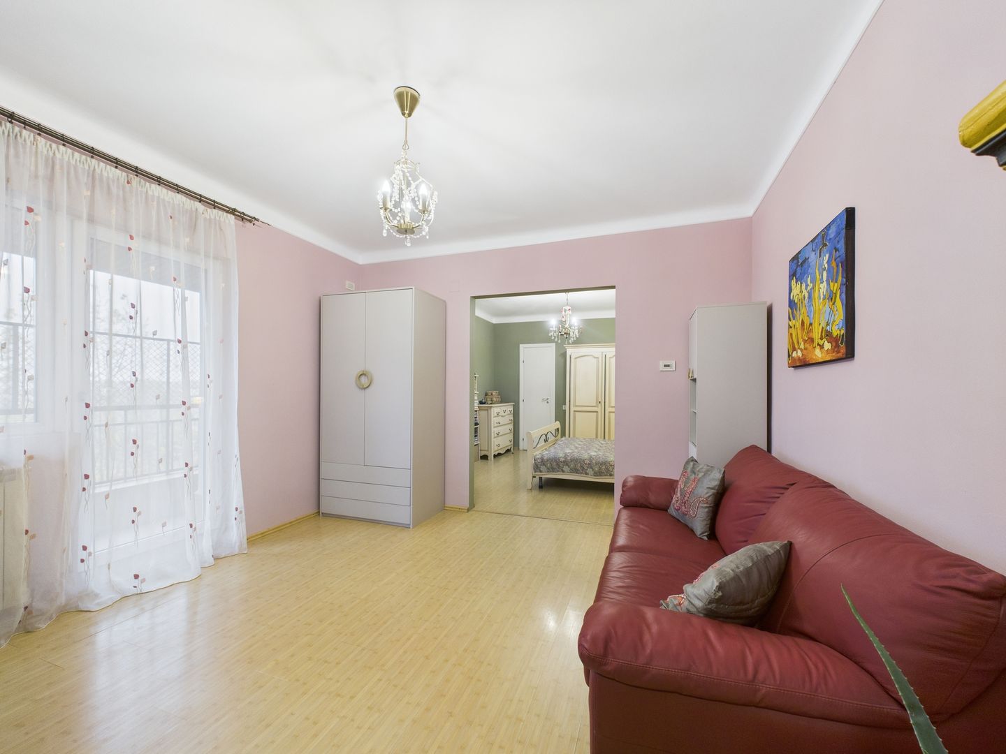 Apartament cu 2 camere de vânzare în zona Capitale - Poză 17