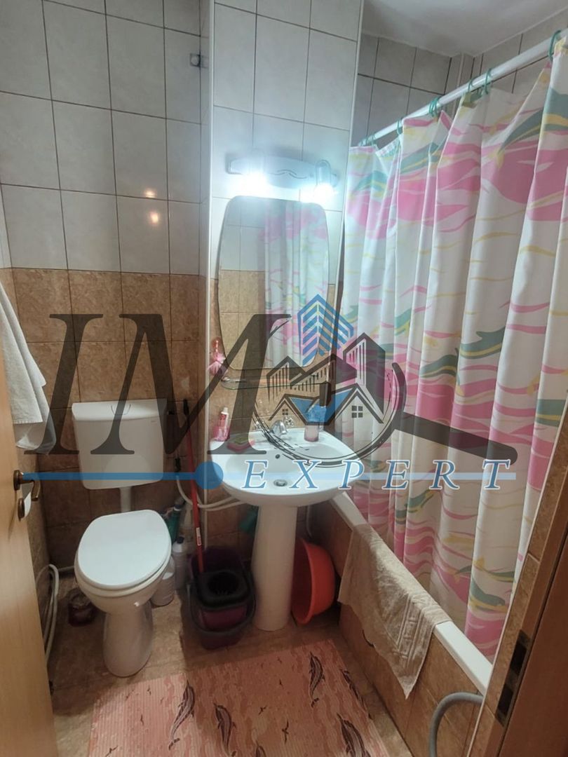 Apartament de vanzare in zona centrala in Cugir - Poză 7