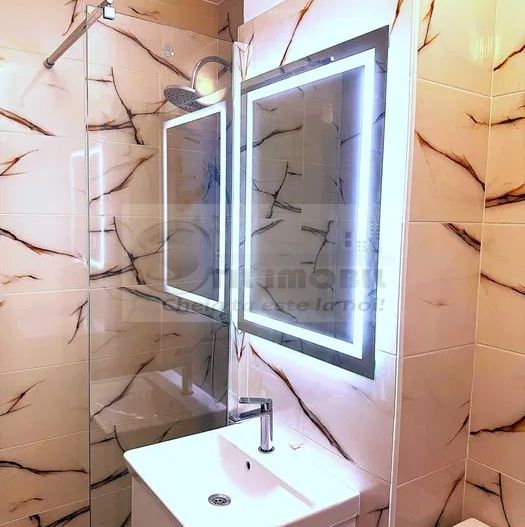 3 cam decomandat, Păcurari ,bulevard, etaj 2, 53 mp, renovat, 128.900€ - Poză 9