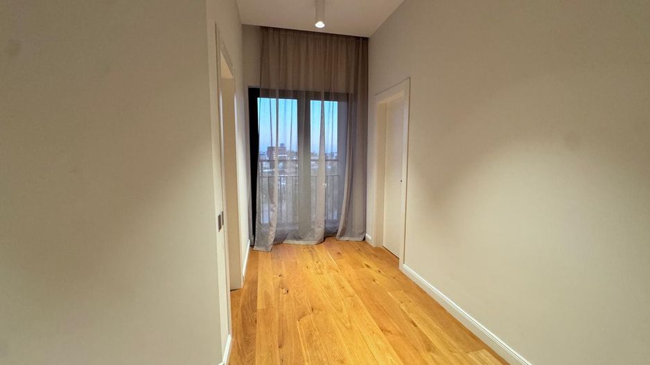 Penthouse parc Herastrau apartament 5 camere 3 băi - Poză 3