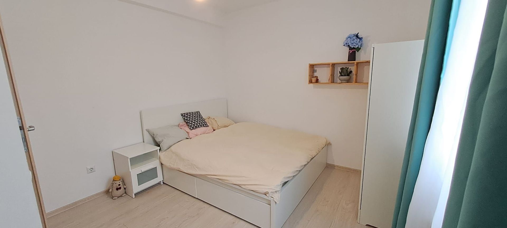 Domnesti - Tudor Vladimirescu, casa 4 camere, utilitati, parcare, STB - Poză 10