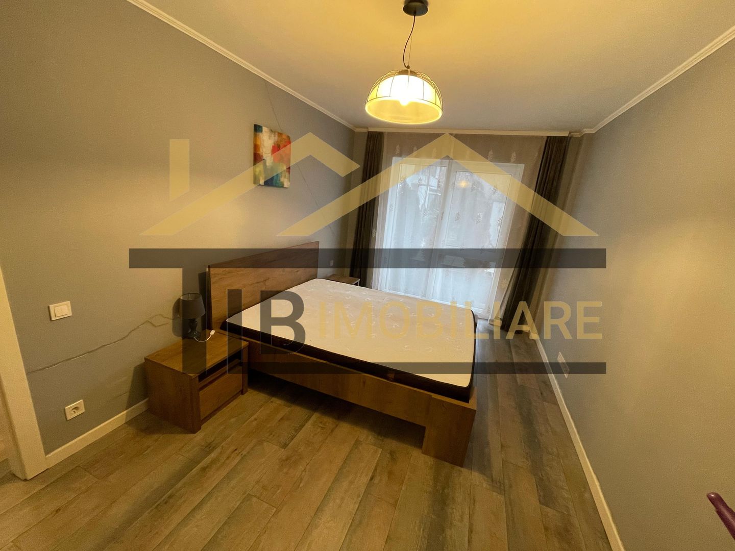 Apartament de 2 camere, 45mp,  garaj, Zona Central - Poză 5