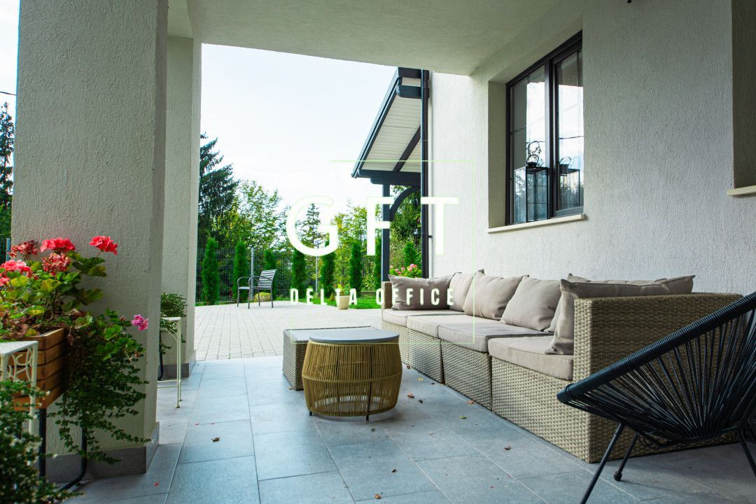 Pensiune Moderna 200 mp-teren 1000 mp-foisor-terasa-balcoane-Colibita - Poză 7