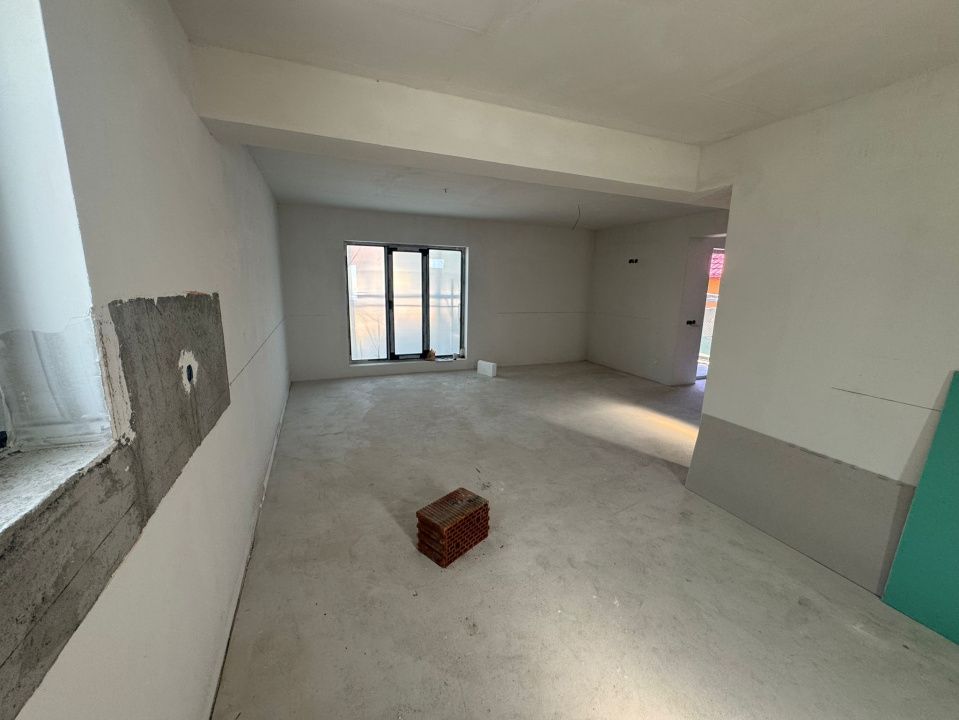 Casa noua, P+M, 4 camere, terasa, teren 500 m2, central, Cornu - Poză 8