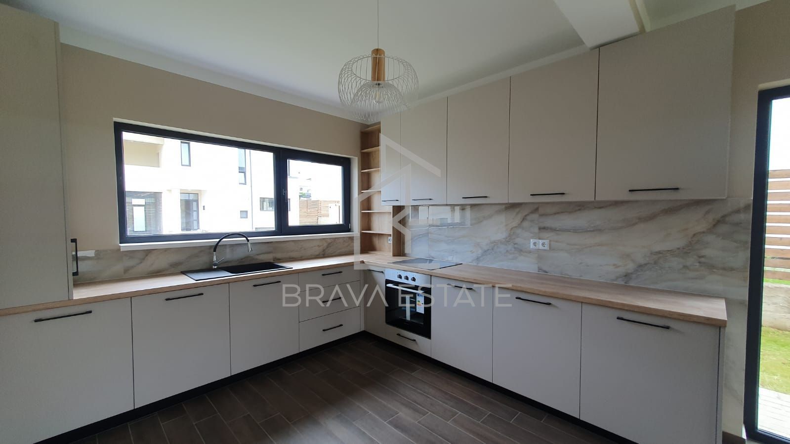 Casa individuală, 139mp,2 niveluri,balcon, parcare, semifinisata, Dezmir - Poză 17