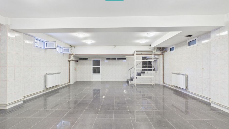 Imobil central cu destinație medicală, Arad - Poză 21