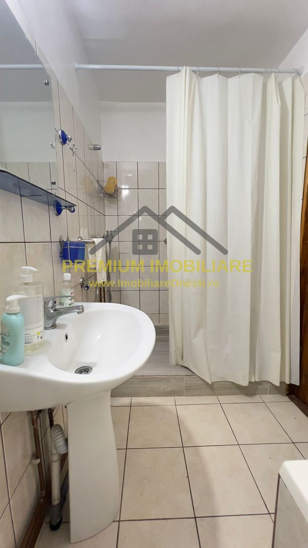 Casă de vânzare în Sat Catolic - Poză 12