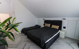 VILĂ MODERNĂ DE LUX CU PISCINĂ, FOTOVOLTAICE ȘI FOIȘOR – BREAZA - Poză 74