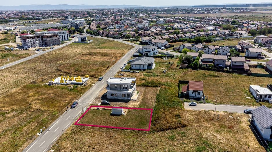 PROPRIETATE VÂNDUTĂ! Teren 500 mp în Via Carmina - comision 0% - Poză 2