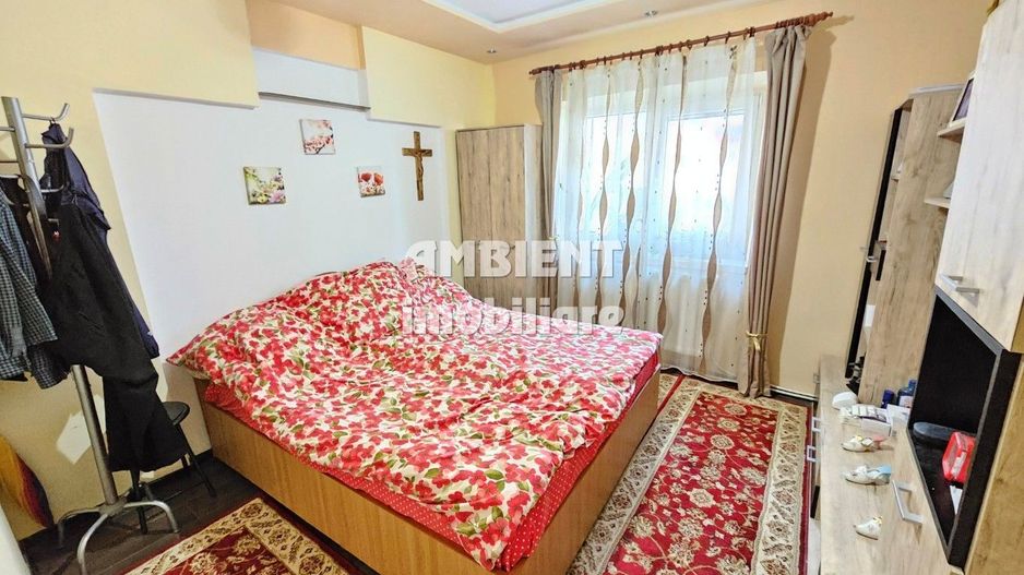 Apartament 4 camere, spatiu comercial, zona CARTIER; - Poză 10