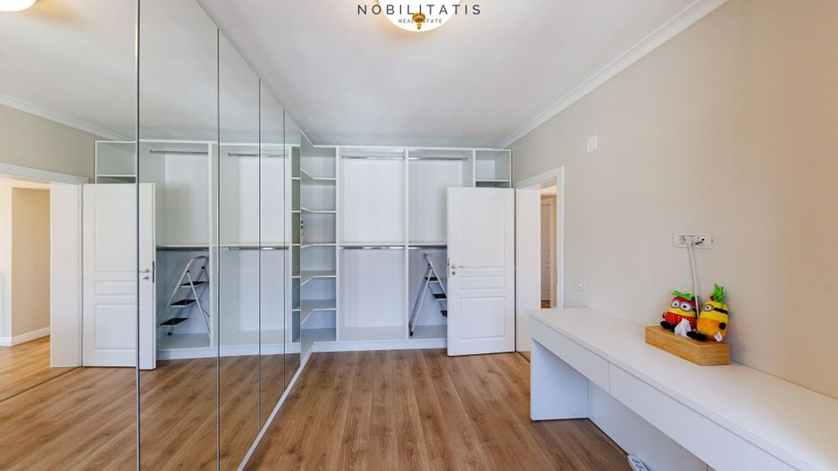 Casa Superba cu Garaj | 4 dormitoare | Langa Padure & Lac | - Poză 18