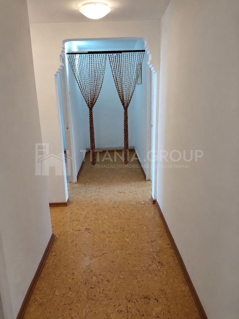 Apartament 2 camere+boxa Racadau, garaj disponibil - Poză 2