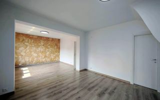 Vilă Individuală cu o curte generoasa zona Aparatorii Patriei - Poză 6