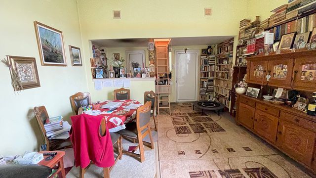 Apartament spatios  in cladire istorica - Poză 5