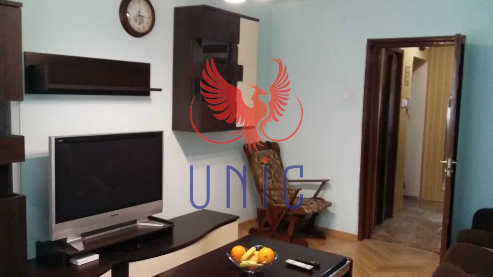 Apartament 3 camere etaj 1 zona Garii - 500 Euro - Poză 1