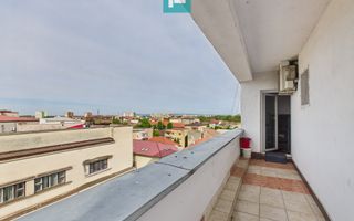 Apartament boem și spațios 90mp - Blv. Revoluției - Poză 12