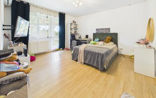 Vilă 10 camere + spațiu comercial | teren 1.300 mp | Otopeni 23 August - Poză 10