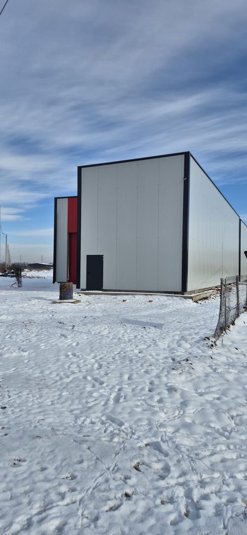 De vanzare hala industriala de 300 mp in Prelungirea Garii Catelu - Poză 5