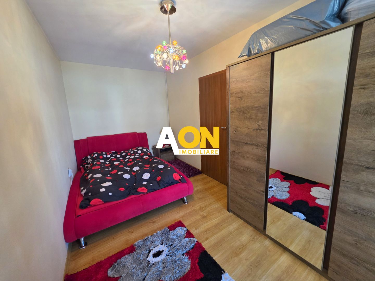 Casă tip duplex, mobilată, utilată, 3 camere, P+1, Alba - Micești - Poză 17