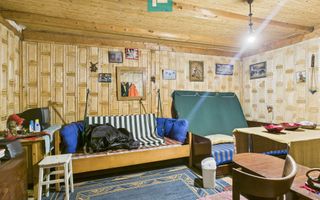 Casă de vacanță cu teren  în Lipova - Poză 3