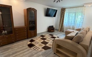 Inchiriere apartament 3 camere, Micro 14, 477 EURO/Luna - Poză 4