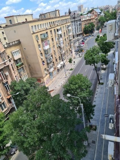 De vanzare Apartament 4 camere Kogalniceanu rond, Sector 5 - Poză 12