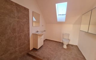 Casa cu teren de 14340 mp în Jebel/Pretabila pentru afacere - Poză 11