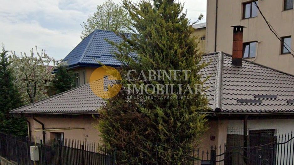 Casă de vânzare – Tătărași, toate utilitatile, libera! - Poză 1