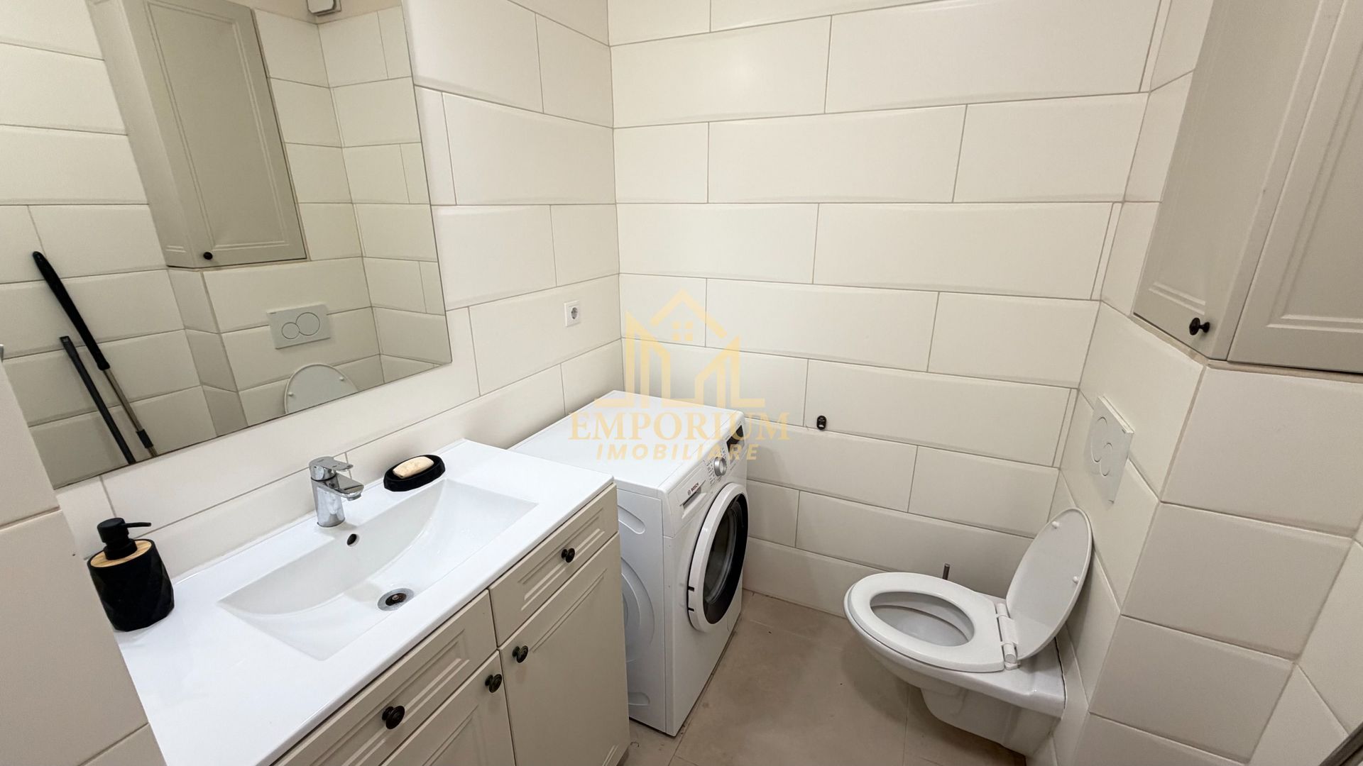 2 camere semidecomandate, Modern, AC, Intre Lacuri, Iulius Mall - Poză 8