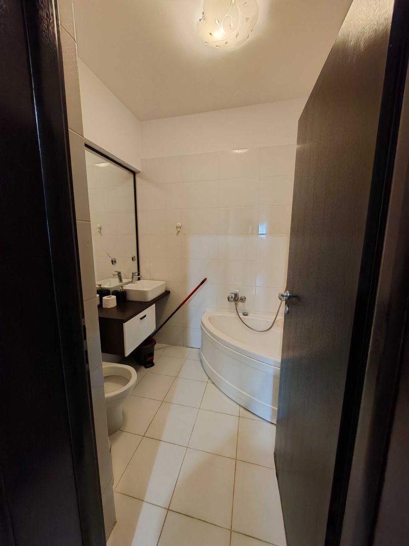 De inchiriat apartament 2 camere Militari Residence - Poză 5