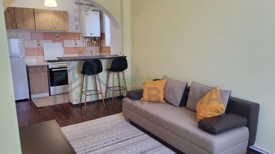 Apartament 2 camere de inchiriat, zona Bucium (OMV), etaj 1 din 4, mobilat si utilat - Poză 2