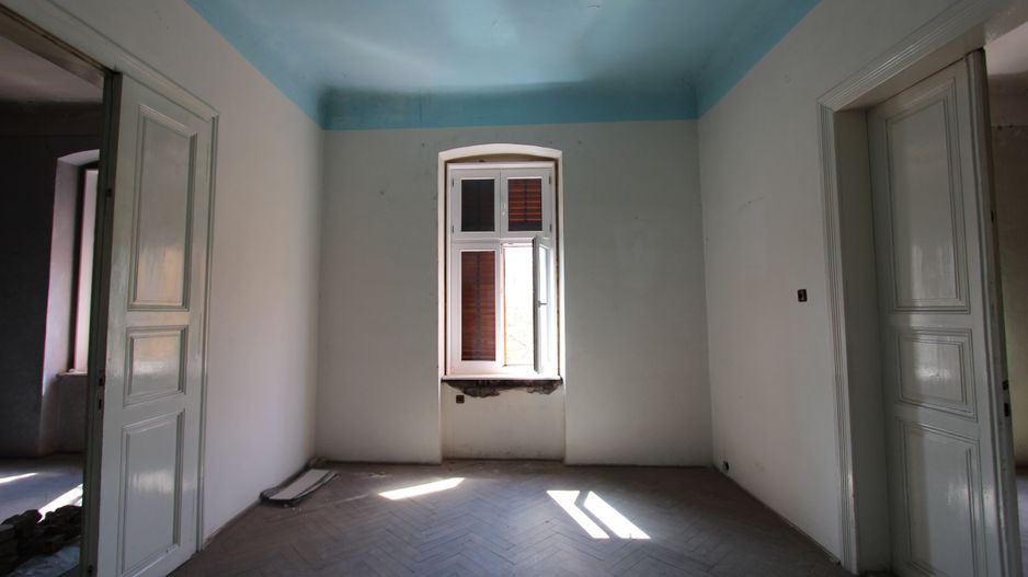 Imobil cu potential - Poză 9