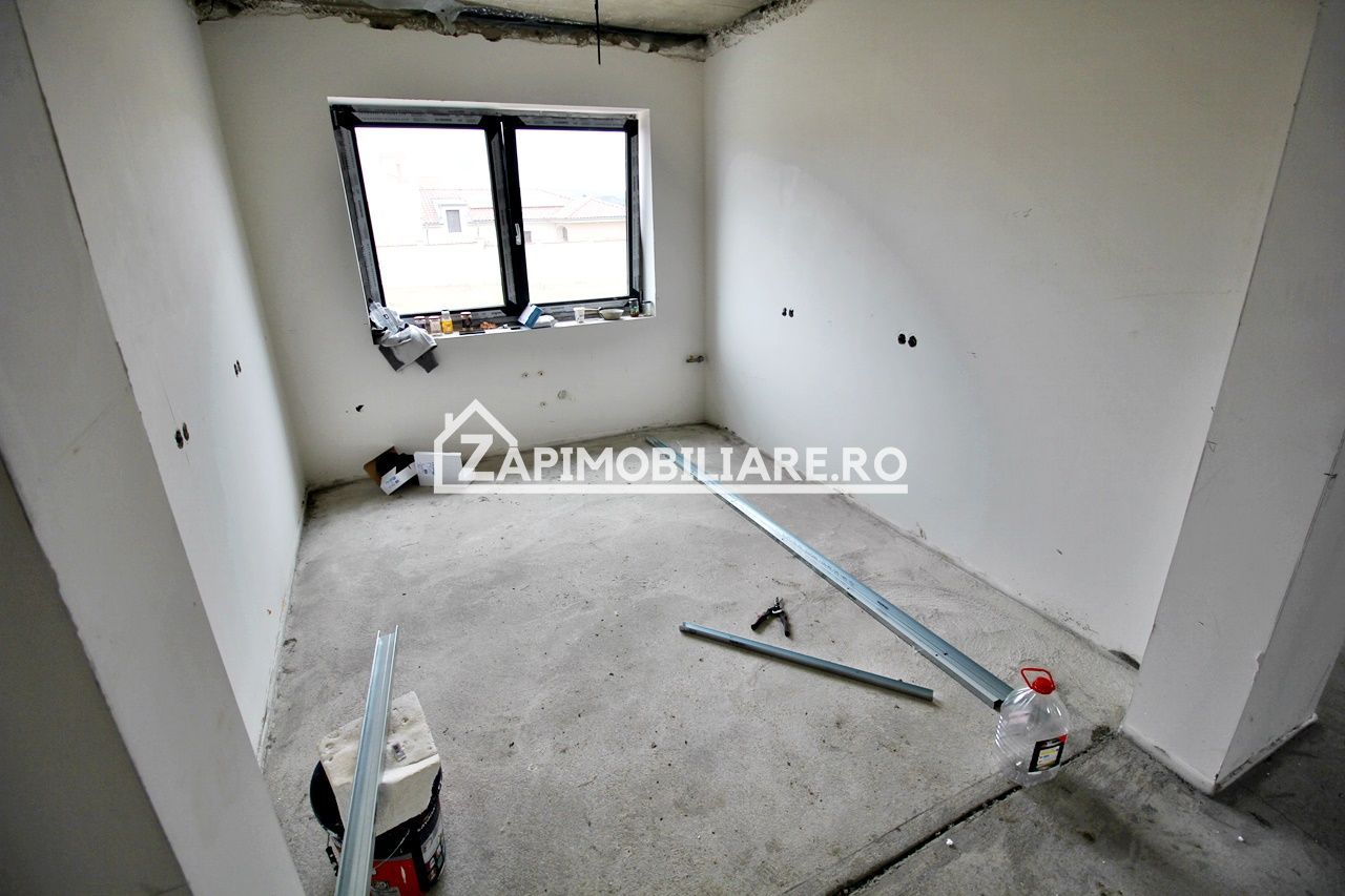 Casa 5 camere,3 băi,la cheie,138 mp,528mp teren,0% comision - Poză 14