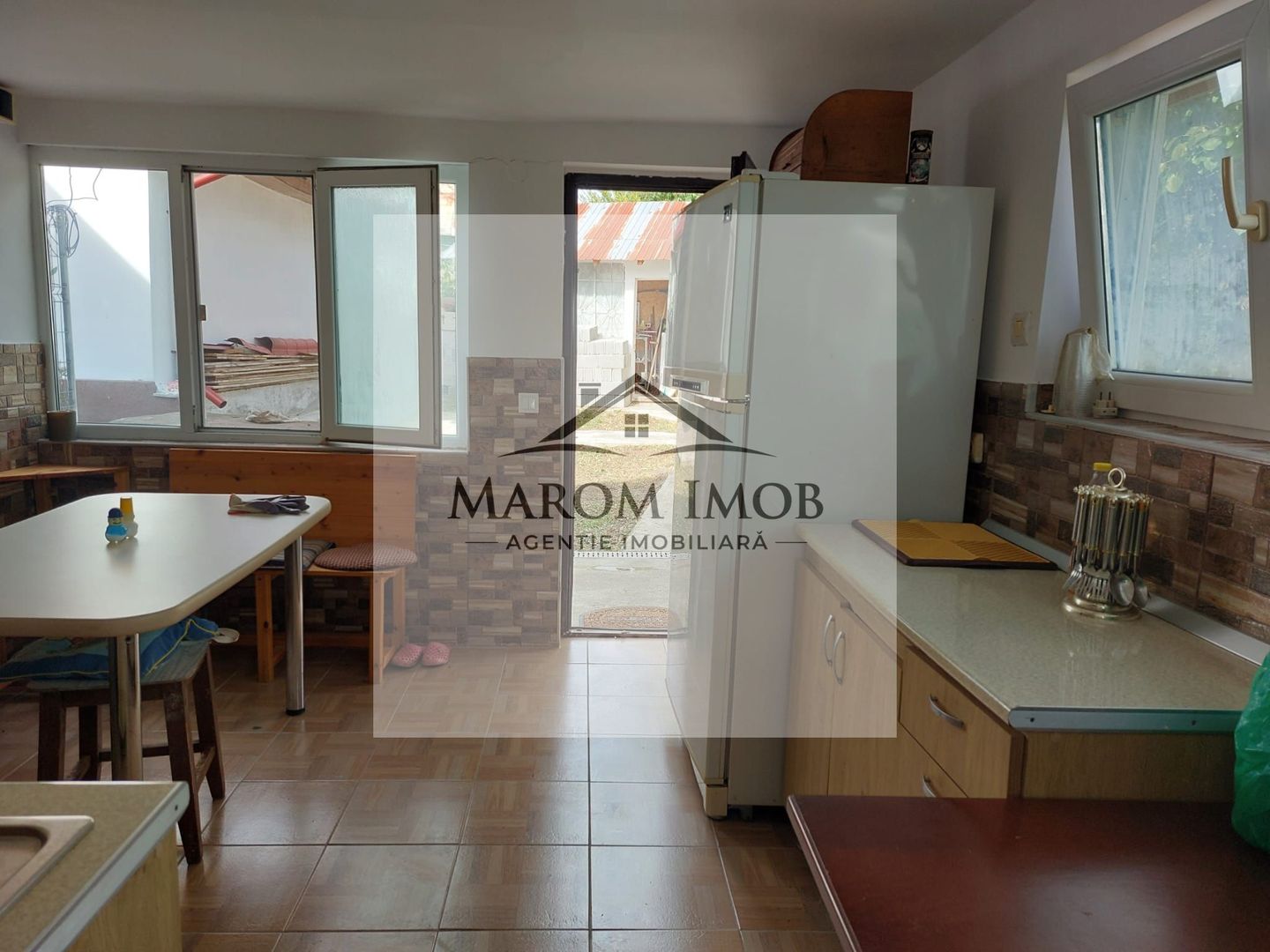 Casa de Vacanta | Comuna Ocnita, Dambovita | 80 mp | Complet Renovata - Poză 3