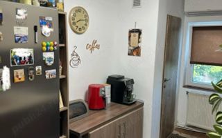 BRASADAS vinde ap 3 cam etaj 4/4 in Micro 17. - Poză 9