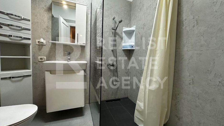 Apartament cu 2 camere de închiriat- Liberty Mall - Poză 7