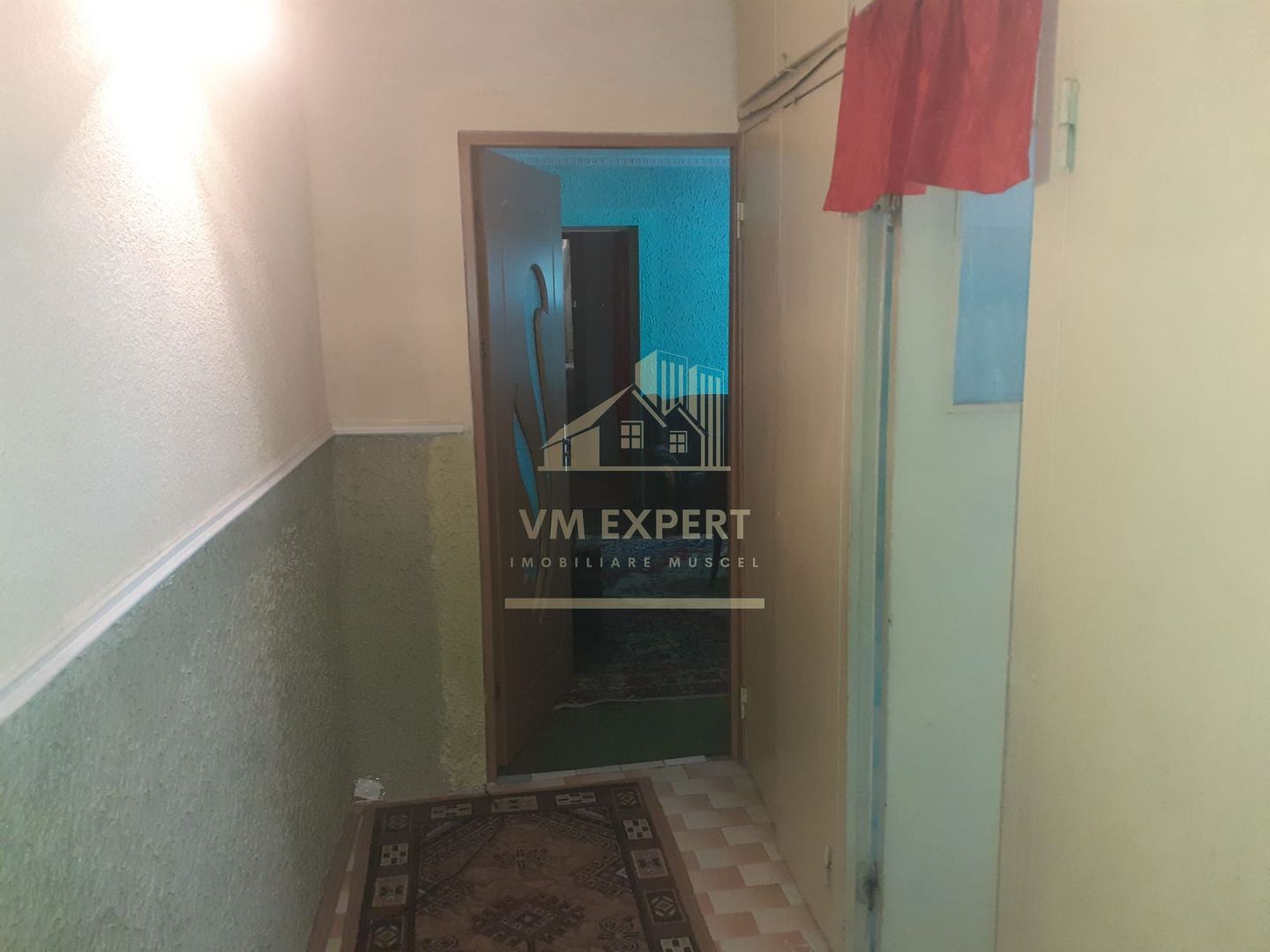 APARTAMENT 3 CAMERE, ETAJ 3, ZONA VISOI CAMPULUNG - Poză 4