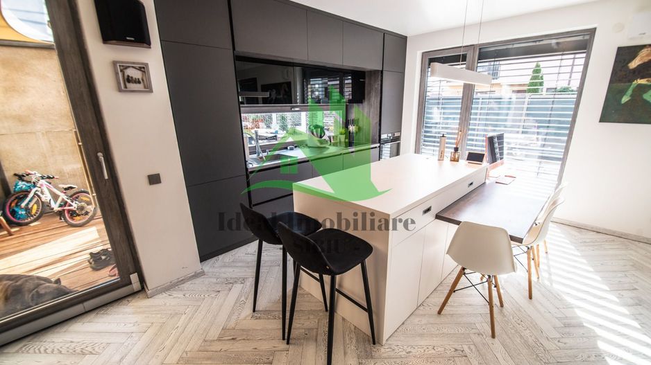 Casa Moderna cu 4 camere si terasa, zona Pictor Brana, Selimbar - Poză 27