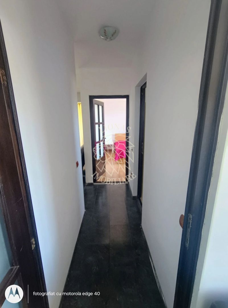 Apartament de vânzare 3 camere,2 balcoane, 50 mp Gherla, Cluj - Poză 7