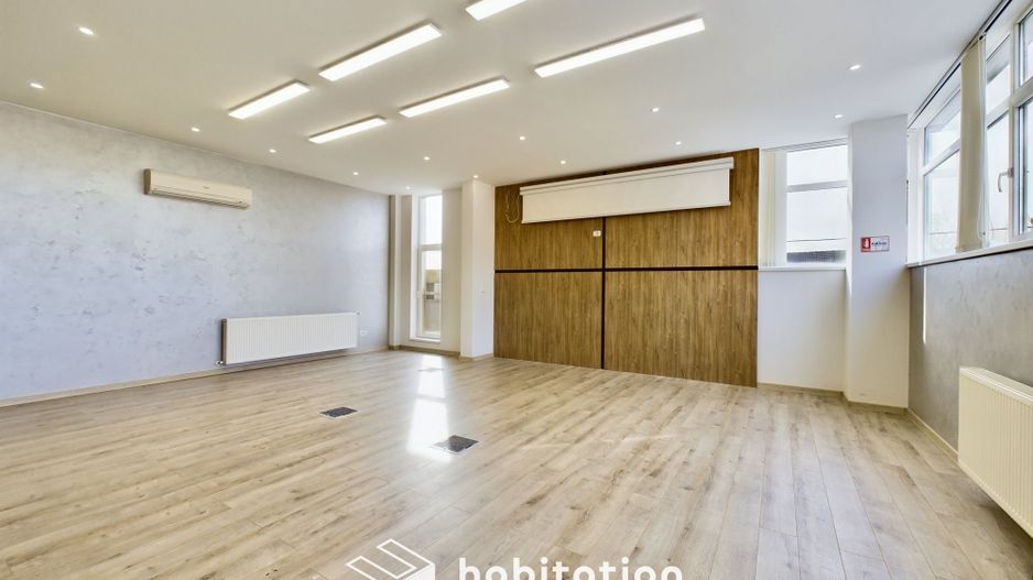 Clădire de birouri de închiriat în Dumbrăvița - Poză 10