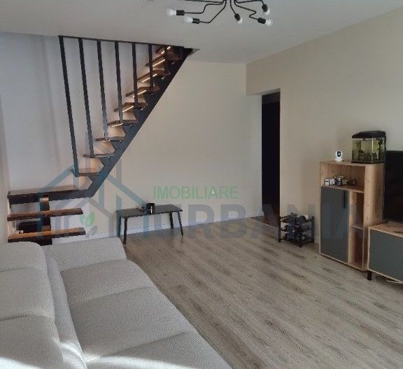 Apartament cu 4 camere de vânzare în Valea Lupului - Poză 1