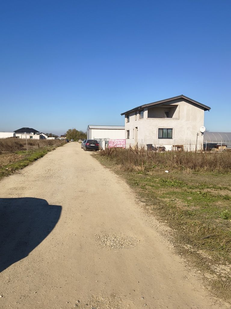 De vanzare teren 1200mp, 1 Decembrie - Poză 1