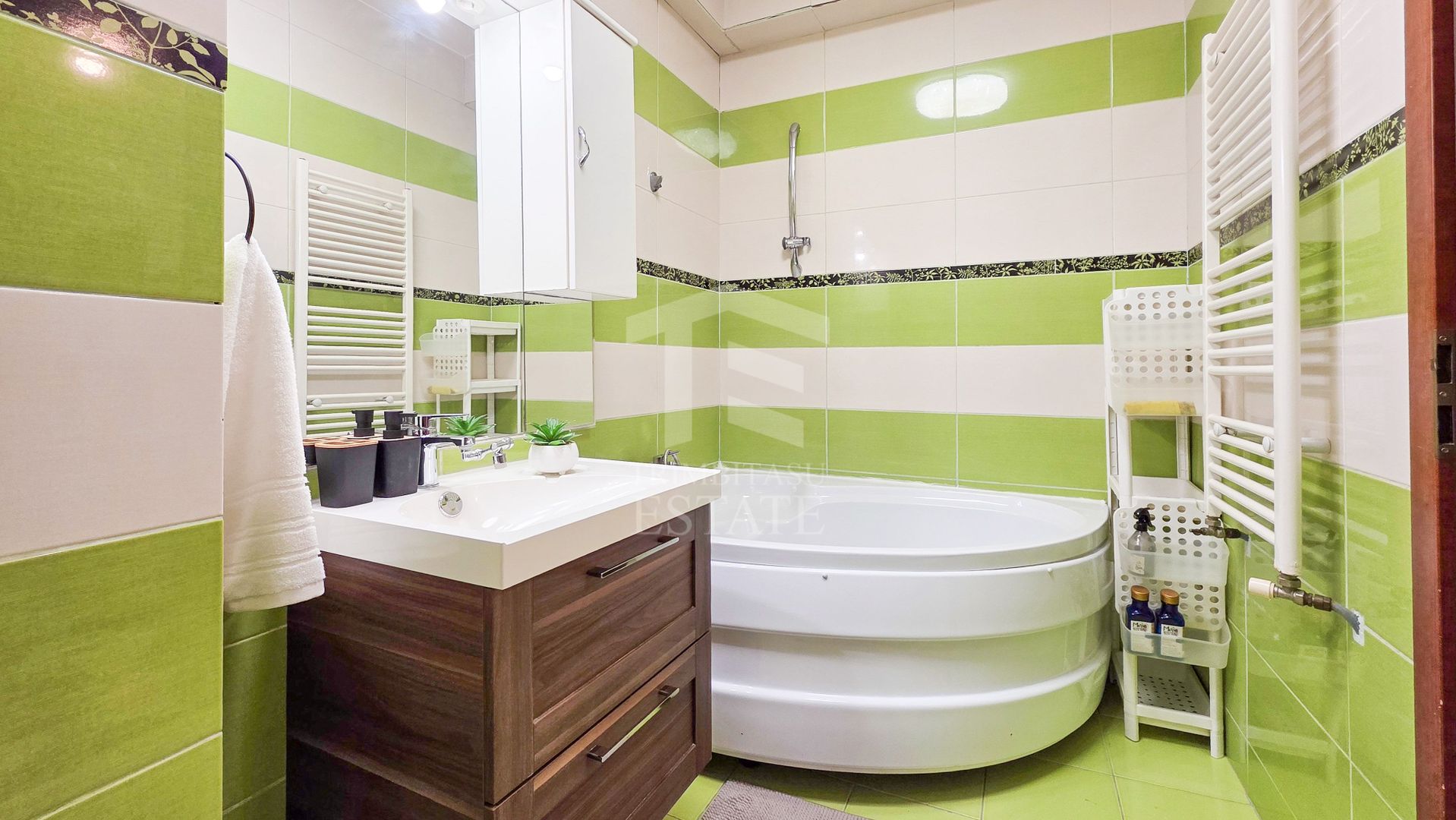 Apartament spațios de 3 camere, 102 mp, Prelungirea Ghencea - Poză 17