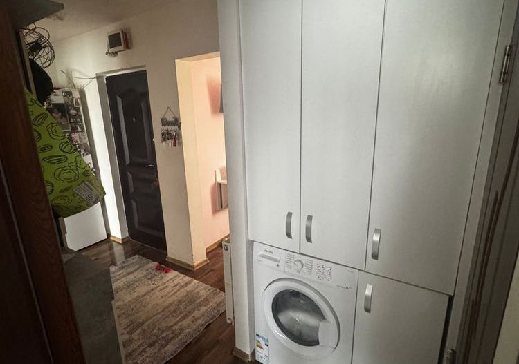 BRASADAS vinde ap 3 cam Carpati 1 la etajul 3/4. - Poză 8