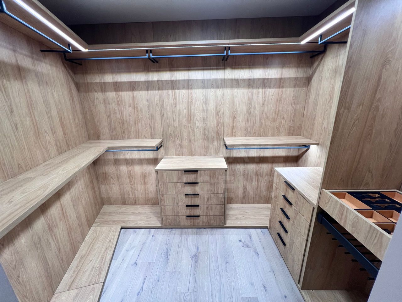 Chirie, apartament, 4 camere, strada Alexandru Pushkin, Centru - Poză 9