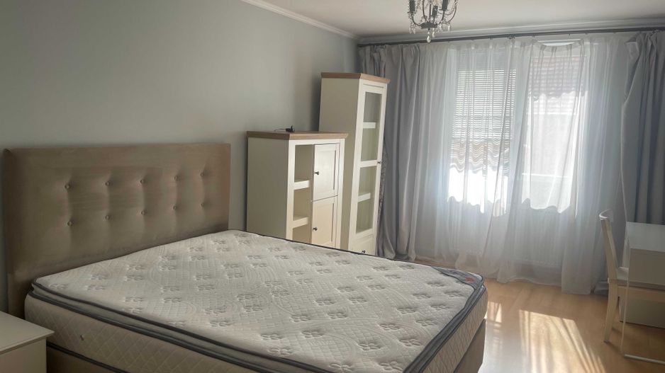 Piata Unirii | 4 Camere | Decomandat | Loc de Parcare. - Poză 4