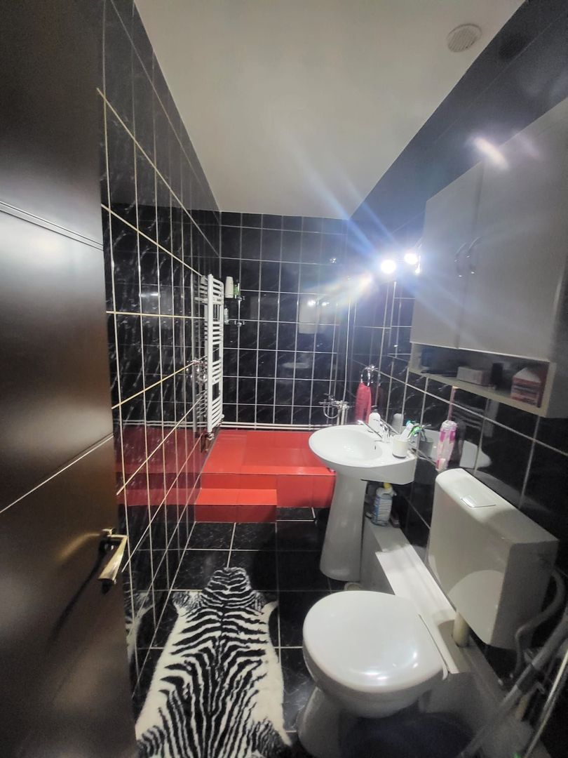 APARTAMENT RENOVAT DE VANZARE IN AIUD - Poză 4