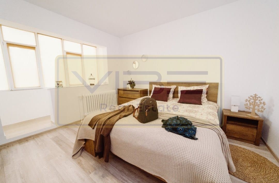 Apartament 2 camere central Podu Ros - Poză 1